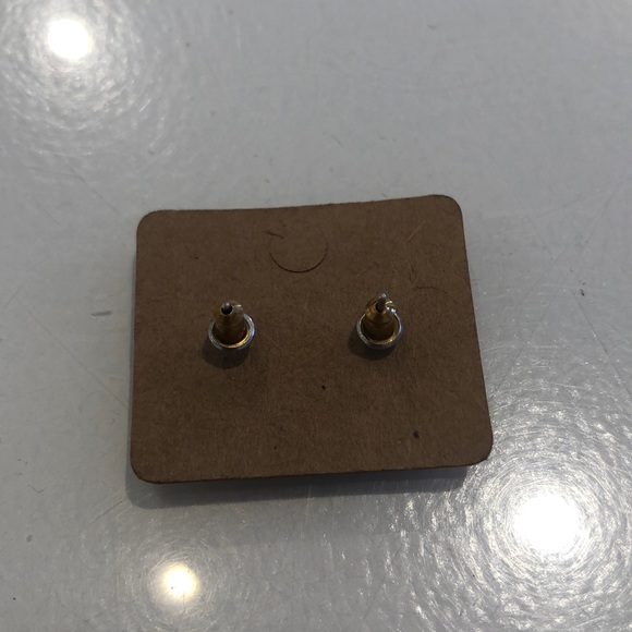 CZ Studded Earring - Picture 3 of 3